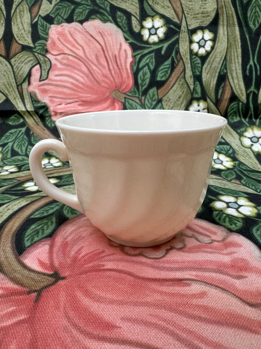 Arcopal Swirl Milk Glass Tea Cup